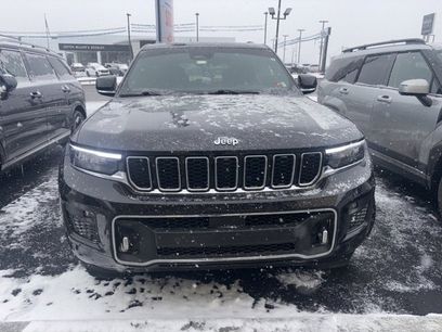 Used 2023 Jeep Grand Cherokee Overland