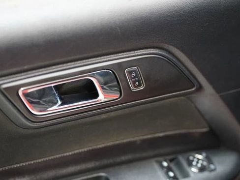 Used 2015 Ford Mustang GT RWD image 20