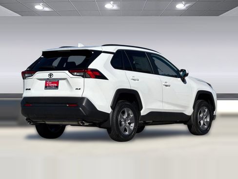 New 2025 Toyota RAV4 XLE image 3