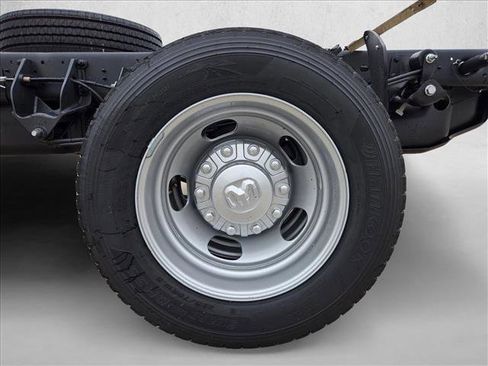 New 2026 RAM 5500 Tradesman w/ Chrome Appearance Group image 10