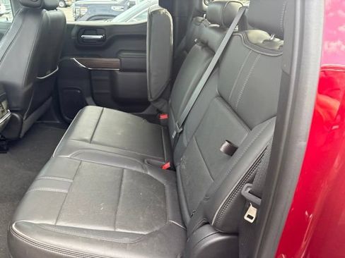 Used 2021 Chevrolet Silverado 1500 High Country w/ Technology Package AWD/4WD image 10
