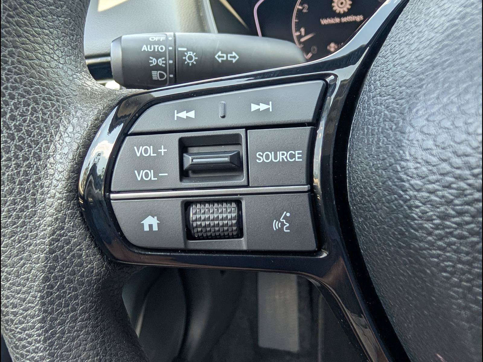 Certified 2025 Honda Civic LX image 13