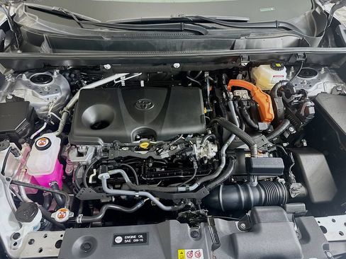 Certified 2024 Toyota RAV4 XLE AWD/4WD image 29
