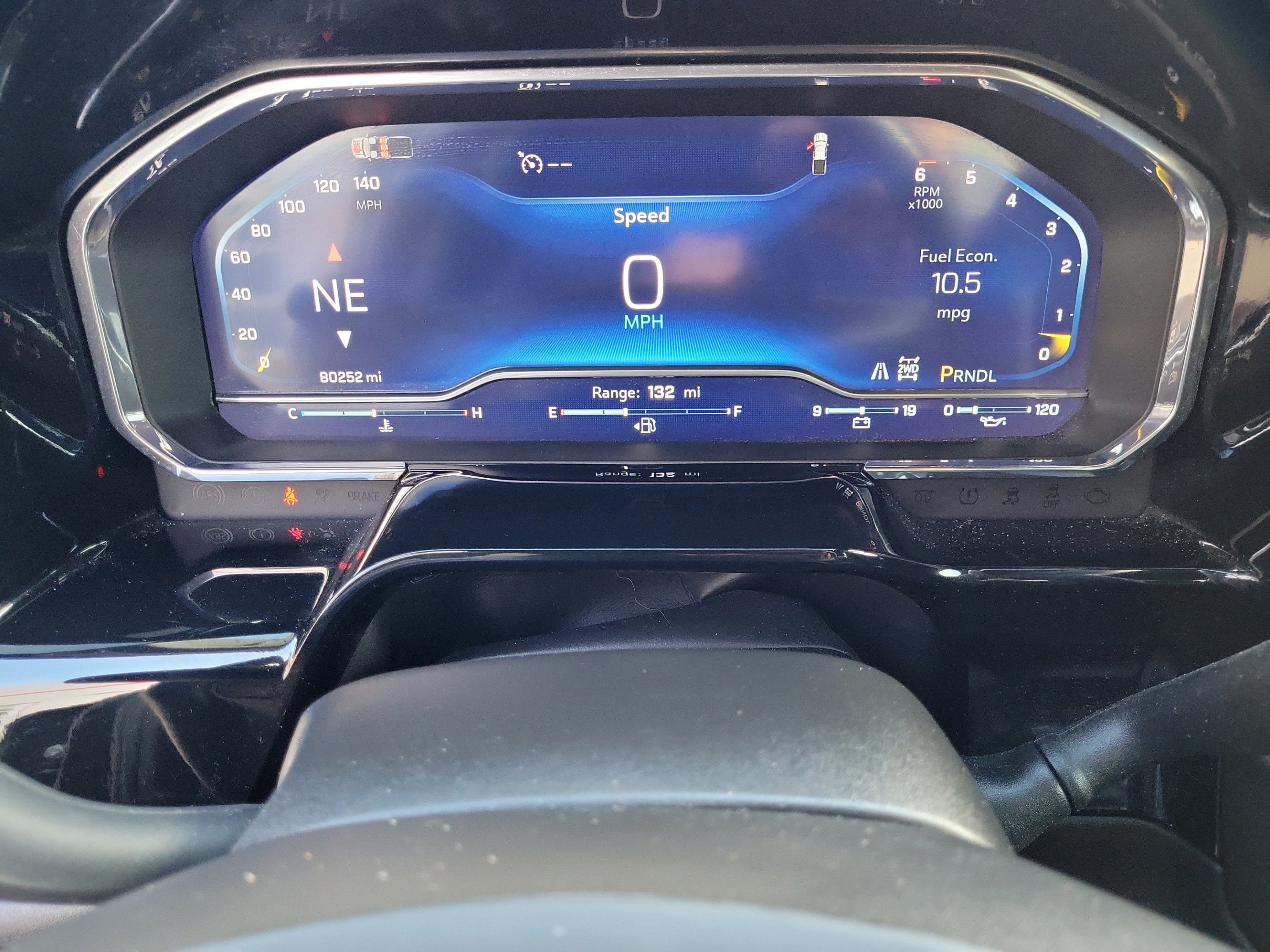Used 2024 Chevrolet Silverado 1500 RST AWD/4WD image 19