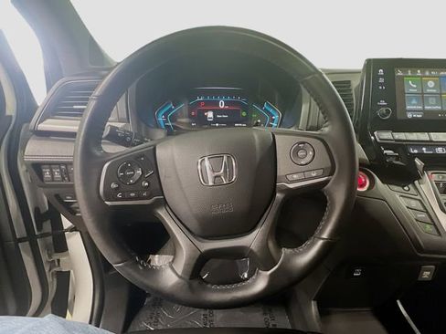 Used 2023 Honda Odyssey EX-L image 11