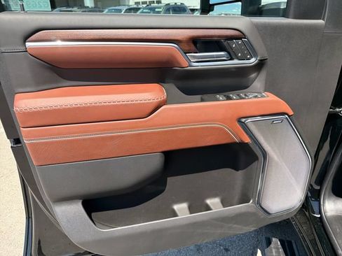 New 2026 GMC Sierra 2500 Denali Ultimate AWD/4WD image 16