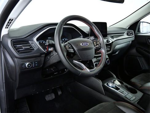 Certified 2022 Ford Escape SEL w/ Equipment Group 302A image 15