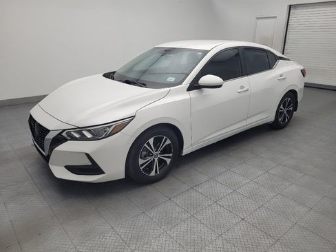 Used 2021 Nissan Sentra SV FWD image 2
