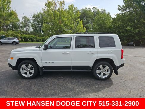 Used 2014 Jeep Patriot Latitude FWD image 1