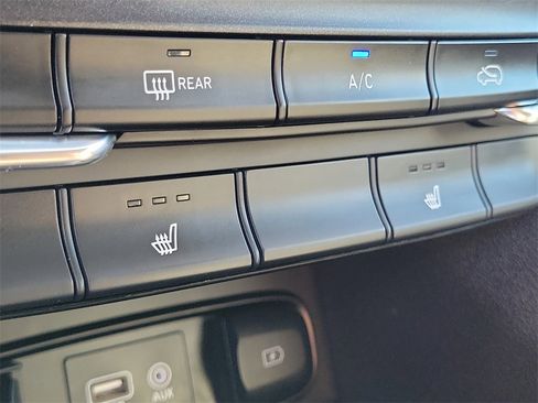 Used 2020 Hyundai Santa Fe SEL image 10