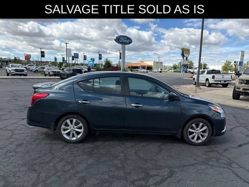 Used 2017 Nissan Versa FWD image 5