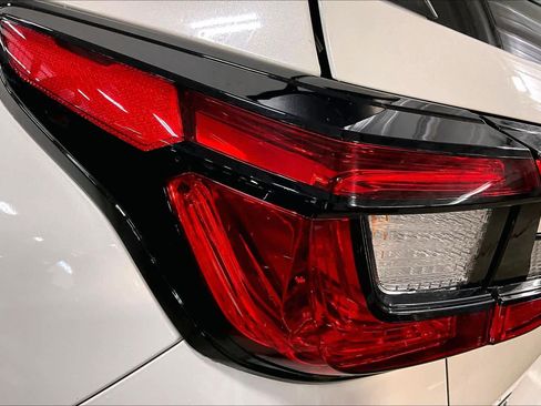 Used 2024 Subaru Impreza 2.0i image 27