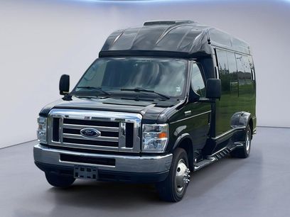 Used 2017 Ford E-350 and Econoline 350 Super Duty w/ Shuttle Bus Prep Package