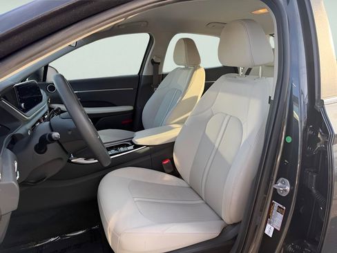 Used 2023 Hyundai Sonata SEL image 18