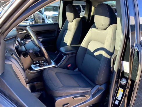 Used 2022 Chevrolet Colorado LT w/ Fleet Safety Package image 6