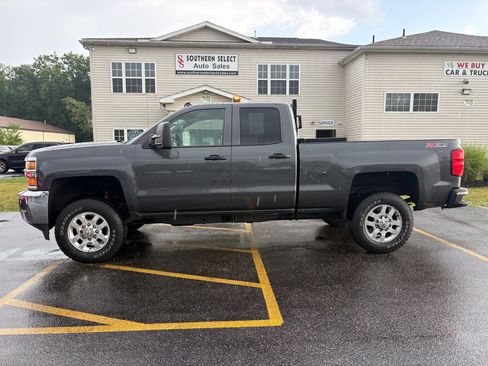 Used 2015 Chevrolet Silverado 2500 LT w/ Z71 Package, Off-Road AWD/4WD image 1