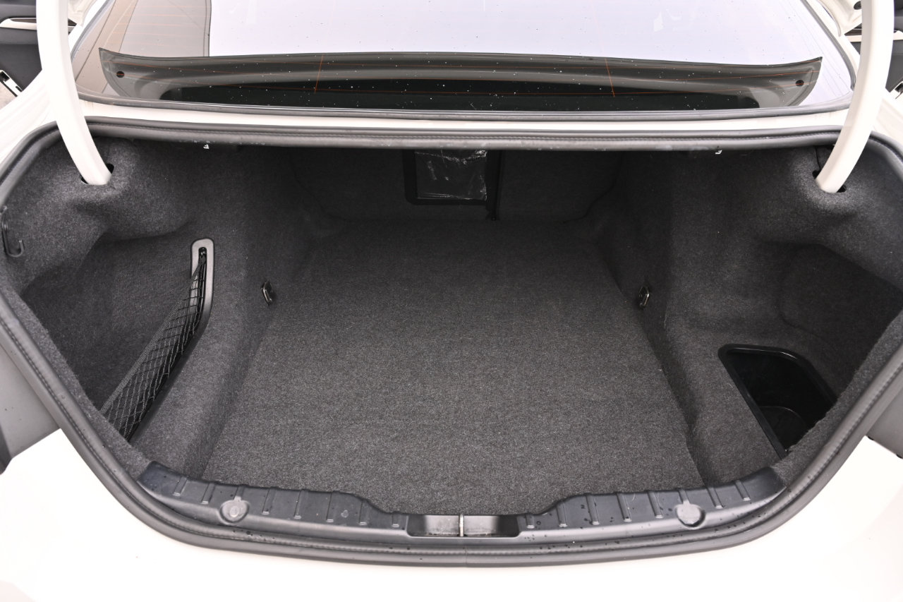 Used 2016 BMW 528i Sedan RWD image 25
