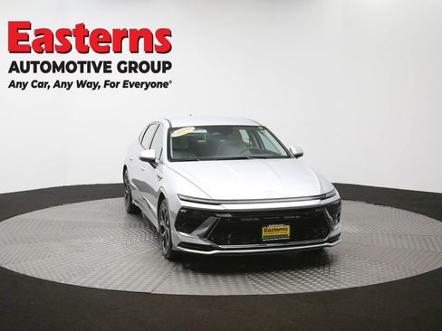 Used 2025 Hyundai Sonata SEL FWD image 51