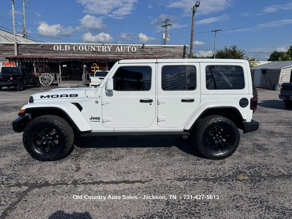 Used 2019 Jeep Wrangler Unlimited Sahara w/ Quick Order Package 24M Moab AWD/4WD image 1