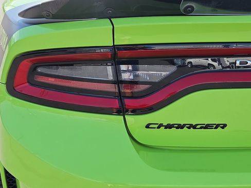 Used 2023 Dodge Charger Scat Pack w/ Daytona Edition Group RWD image 9