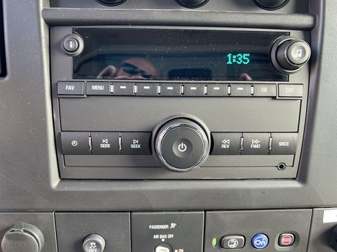 New 2025 GMC Savana 3500 w/ Power Convenience Package image 44