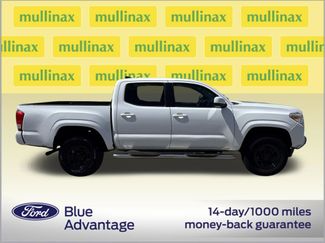 Used 2017 Toyota Tacoma SR video 2