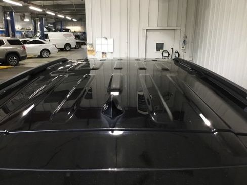 Used 2019 Chevrolet Traverse LT w/ LPO, Floor Liner Package AWD/4WD image 14