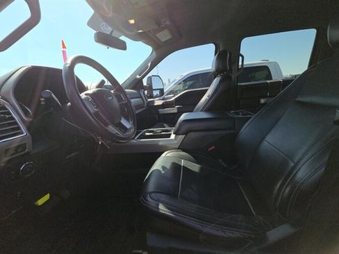 Used 2017 Ford F250 Lariat w/ Lariat Value Package image 5