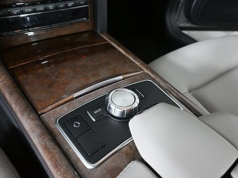 Used 2013 Mercedes-Benz E 350 Sedan image 15