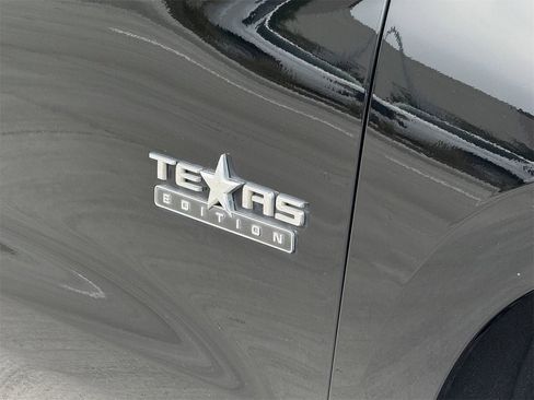 Used 2020 Chevrolet Silverado 1500 LTZ w/ LTZ Texas Edition image 8