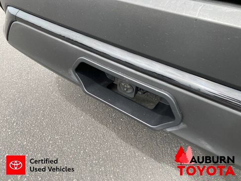 Certified 2023 Toyota Corolla Cross AWD Hybrid w/ Convenience Package image 13