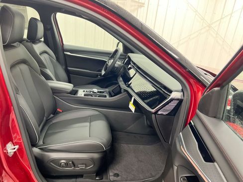 Used 2025 Jeep Wagoneer S Limited image 20