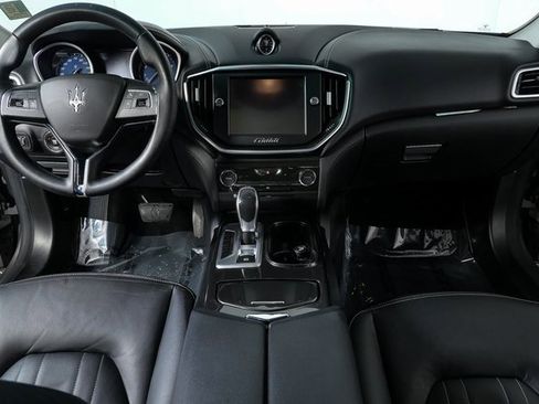 Used 2016 Maserati Ghibli image 19