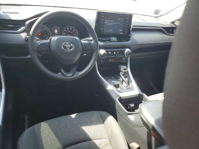 Used 2020 Toyota RAV4 XLE AWD/4WD image 12