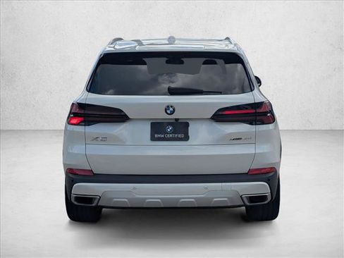 Certified 2024 BMW X5 xDrive40i w/ Premium Package image 7