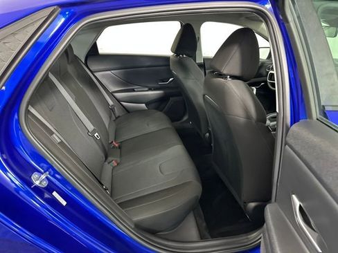Used 2024 Hyundai Elantra SE FWD image 27