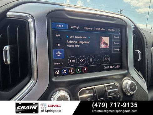 Used 2021 GMC Sierra 1500 SLT w/ SLT Premium Plus Package AWD/4WD image 17