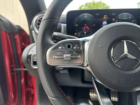 Used 2021 Mercedes-Benz CLA 250 image 16
