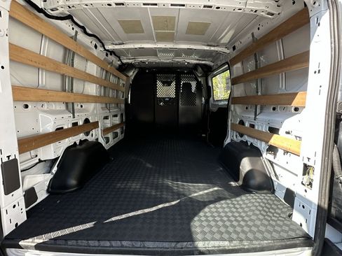 Used 2024 Ford Transit 250 Low Roof w/ Exterior Upgrade Package image 22