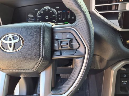 Certified 2025 Toyota Sequoia SR5 AWD/4WD image 23