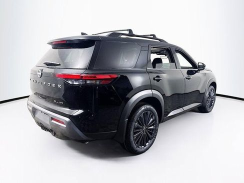 New 2026 Nissan Pathfinder SL w/ SL Premium Package AWD/4WD image 5