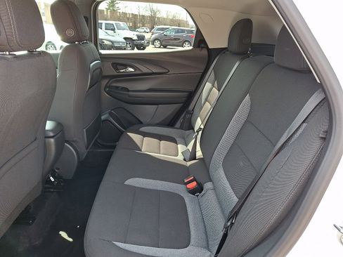 Used 2025 Chevrolet TrailBlazer LT image 10