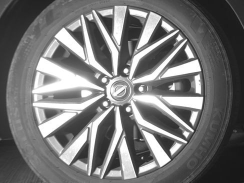 Used 2025 Nissan Altima 2.5 SV image 13