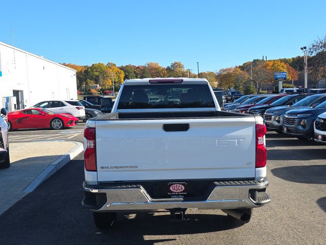 Used 2026 Chevrolet Silverado 2500 LT AWD/4WD image 3