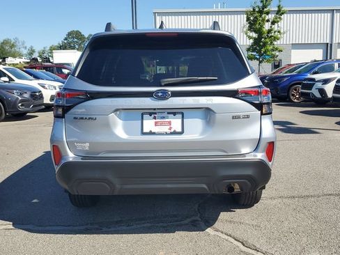 Certified 2025 Subaru Forester Premium w/ Protection Package (1PH) AWD/4WD image 6