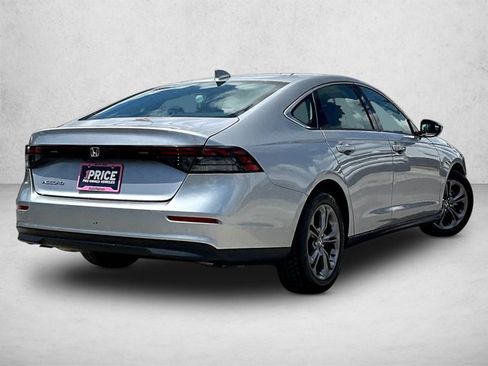 Used 2023 Honda Accord EX image 2