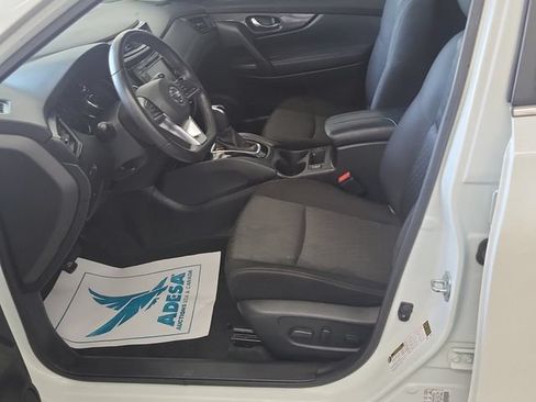 Used 2019 Nissan Rogue SV AWD/4WD image 5