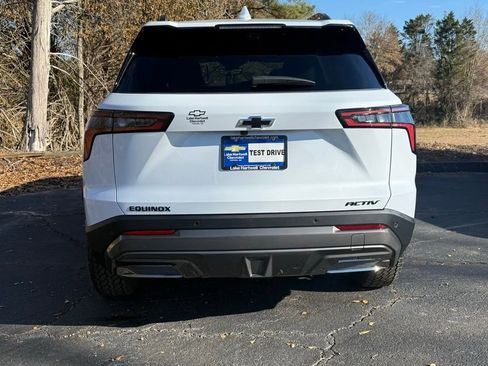 New 2026 Chevrolet Equinox ACTIV w/ Convenience Package III image 5