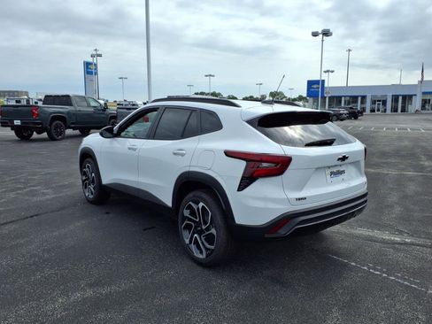 New 2025 Chevrolet Trax RS w/ Driver Confidence Package image 6