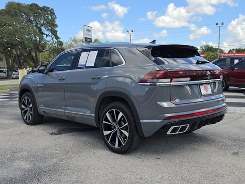 Used 2024 Volkswagen Atlas Cross Sport SEL Premium R-Line AWD/4WD image 6